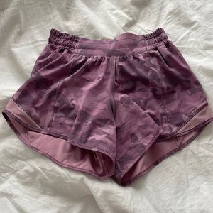 LuLuLemon Hotty Hot Short